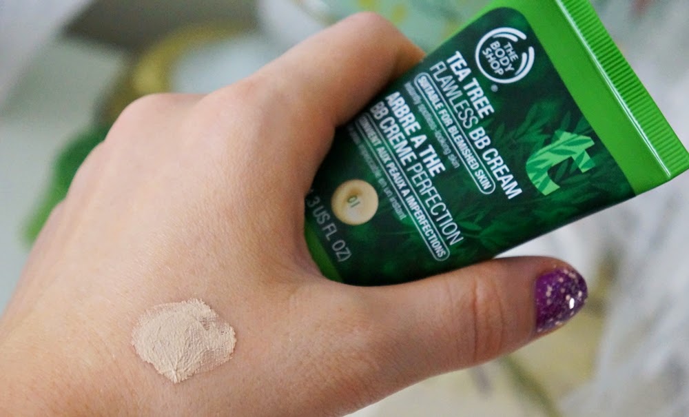 Un singur produs, beneficii multiple – BB Cream Tea Tree FLAWLESS de la The Body Shop