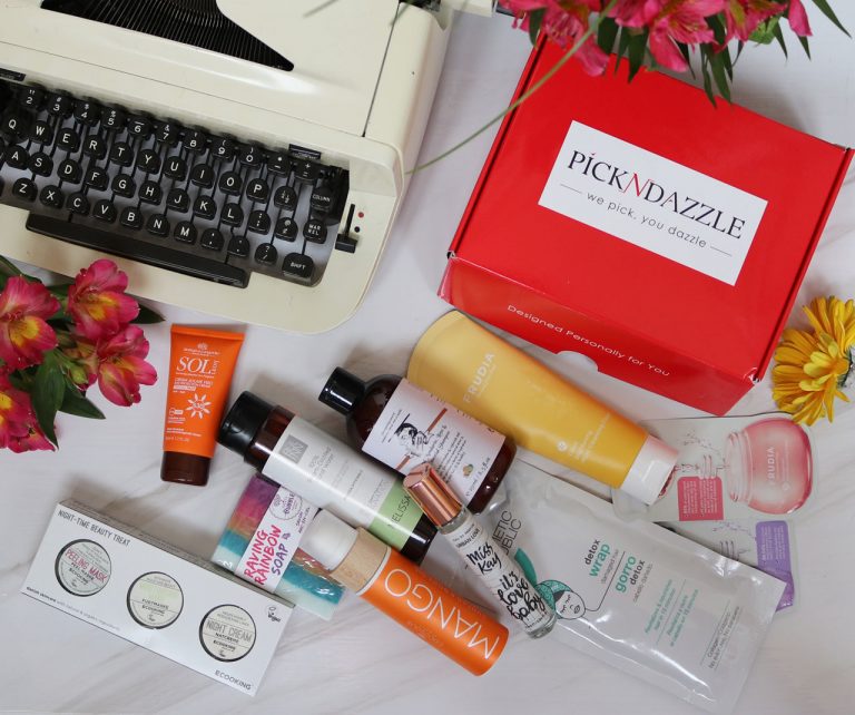 Pick N Dazzle ~ Cutia de frumusețe personalizată